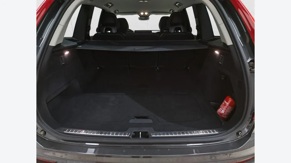VOLVO XC90 -