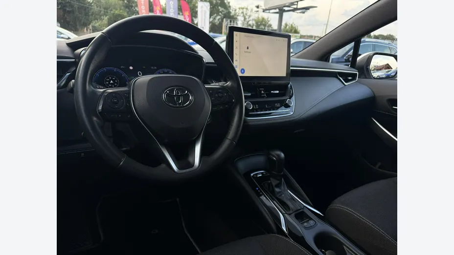 TOYOTA Corolla -