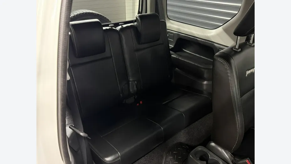 SUZUKI Jimny -