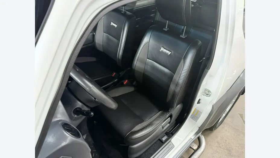 SUZUKI Jimny -
