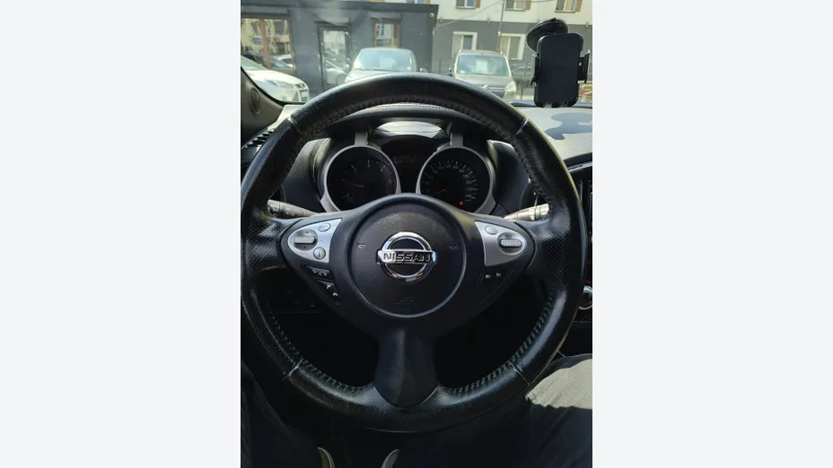 NISSAN Juke -