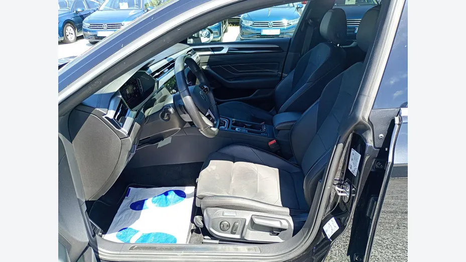 VOLKSWAGEN Arteon -