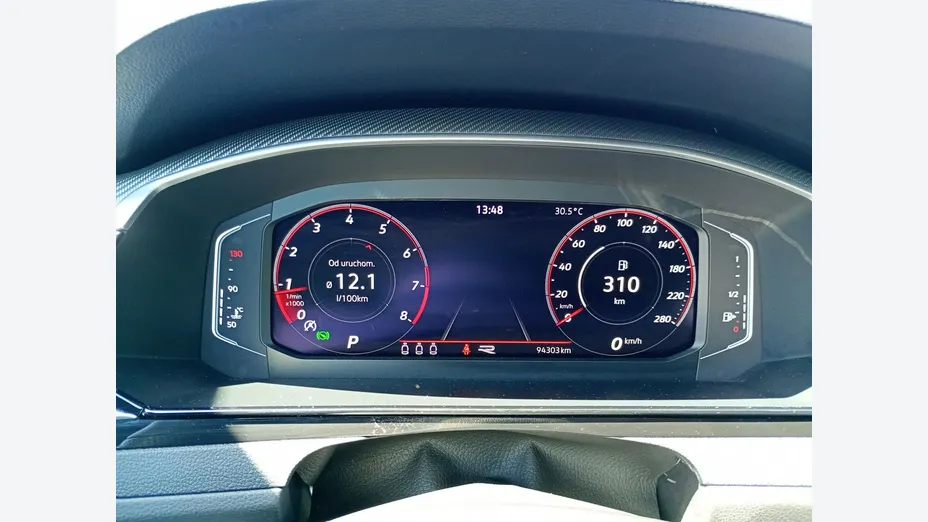 VOLKSWAGEN Arteon -