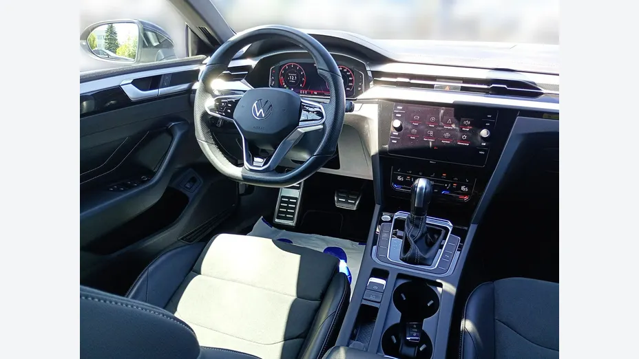 VOLKSWAGEN Arteon -