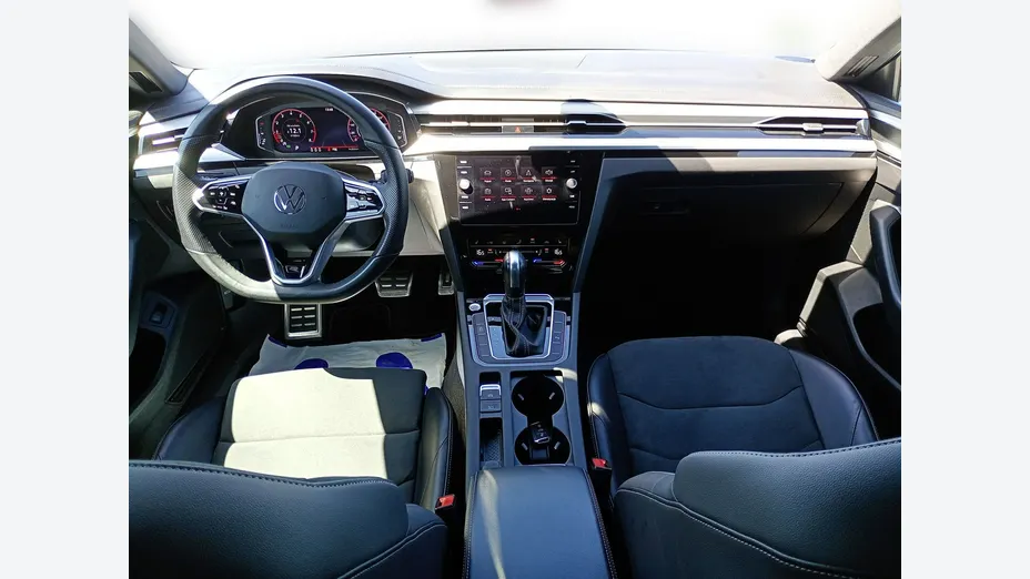 VOLKSWAGEN Arteon -