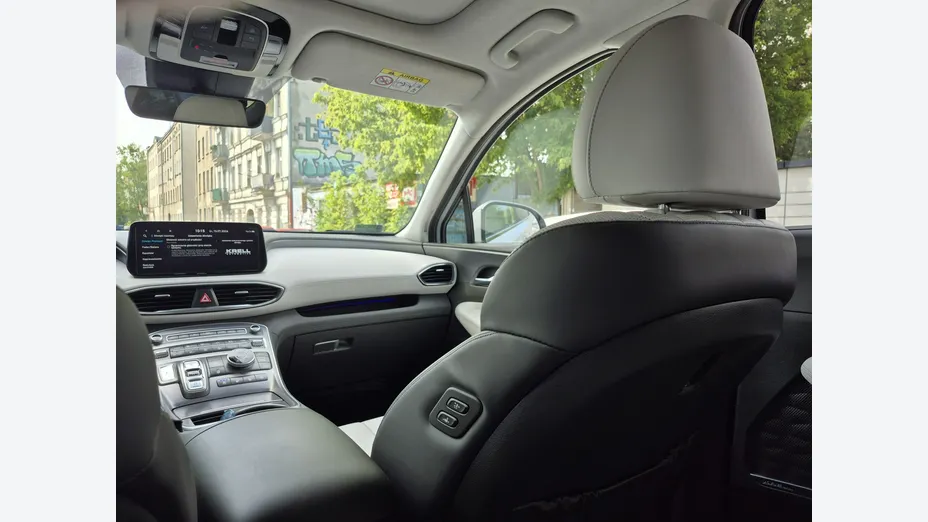 HYUNDAI Santa Fe -
