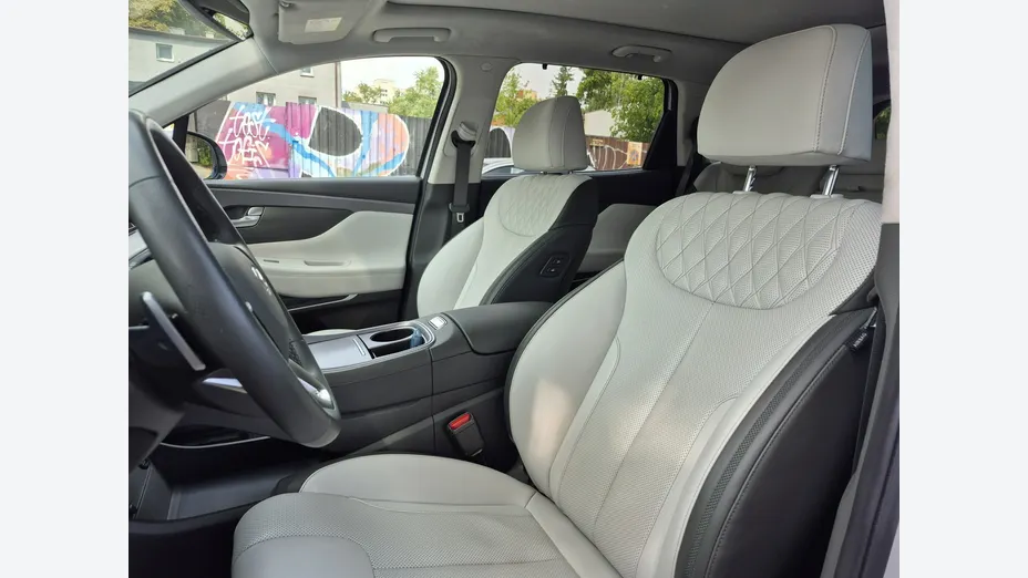 HYUNDAI Santa Fe -