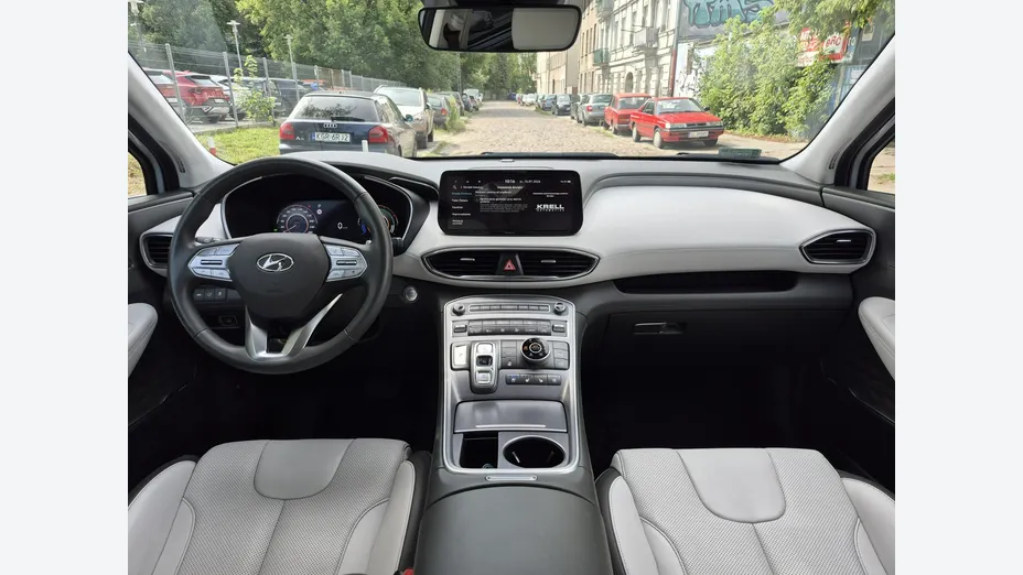 HYUNDAI Santa Fe -