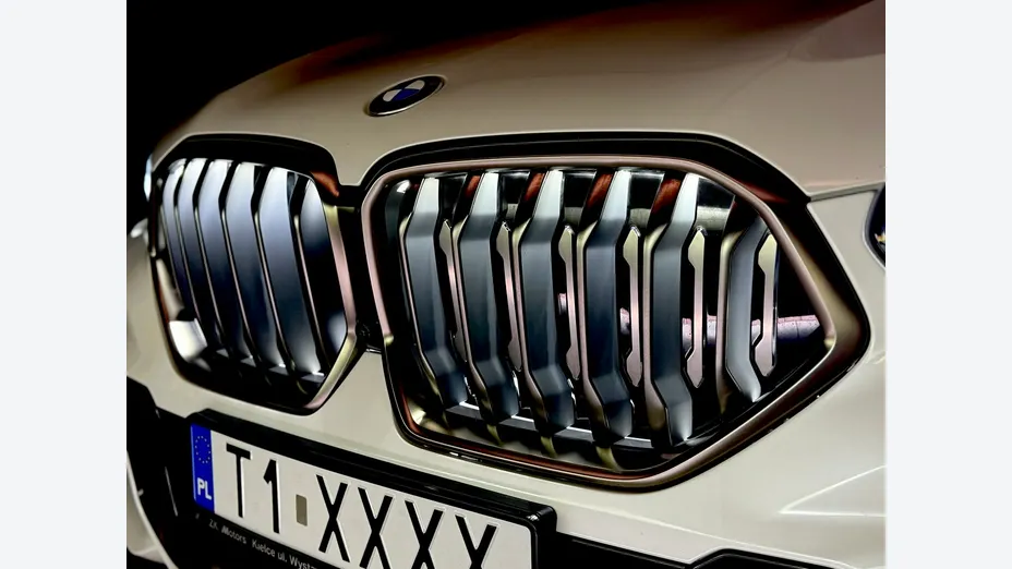 BMW X6 -