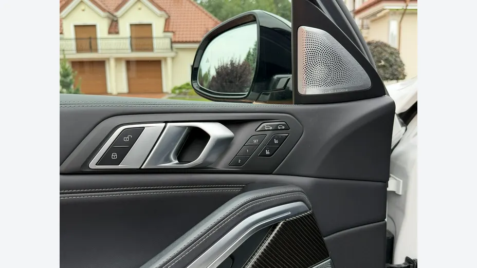 BMW X6 -