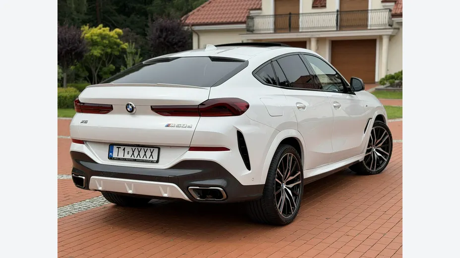 BMW X6 -