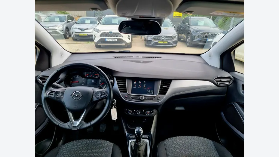 OPEL Crossland X -