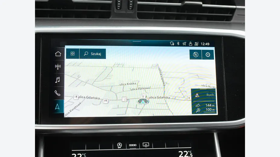 AUDI A6 -