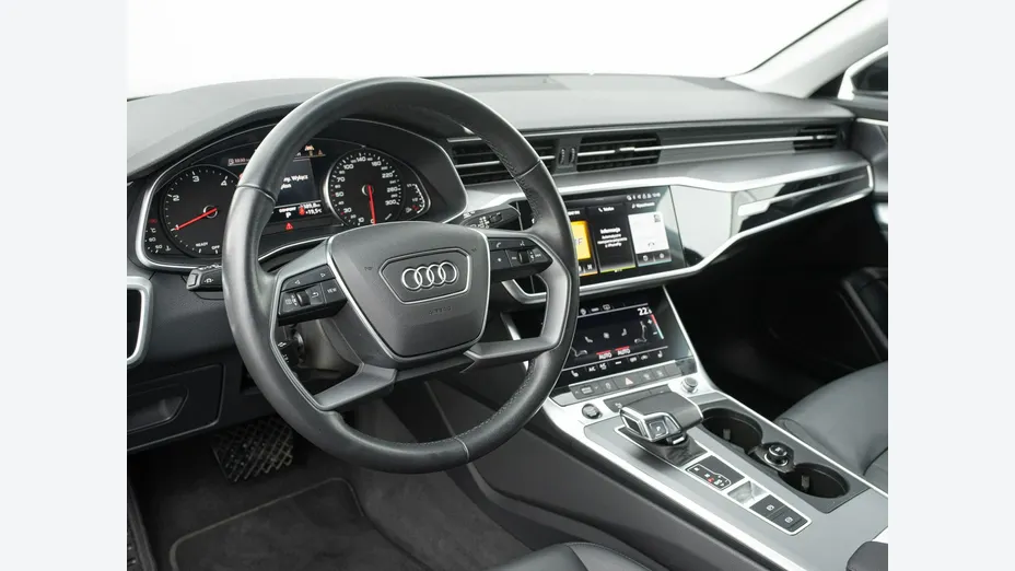 AUDI A6 -