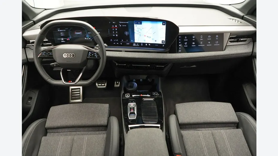 AUDI Q6 Sportback e-tron -
