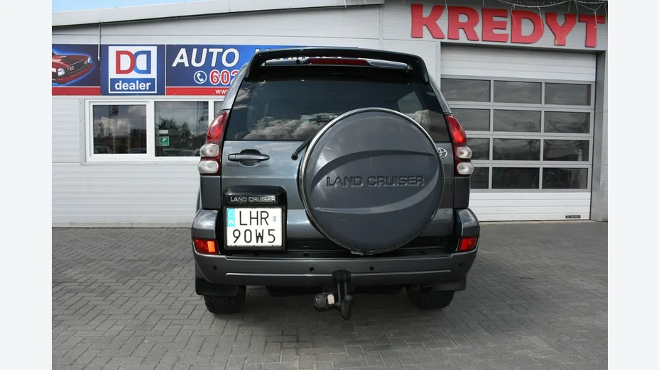 TOYOTA Land Cruiser -
