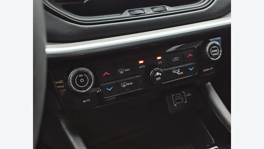 JEEP Compass -