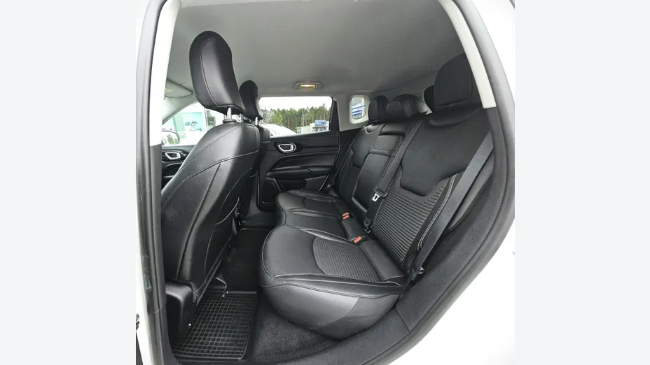 JEEP Compass -