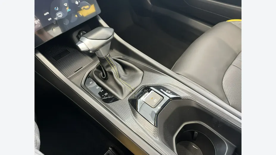 DONGFENG Shine -