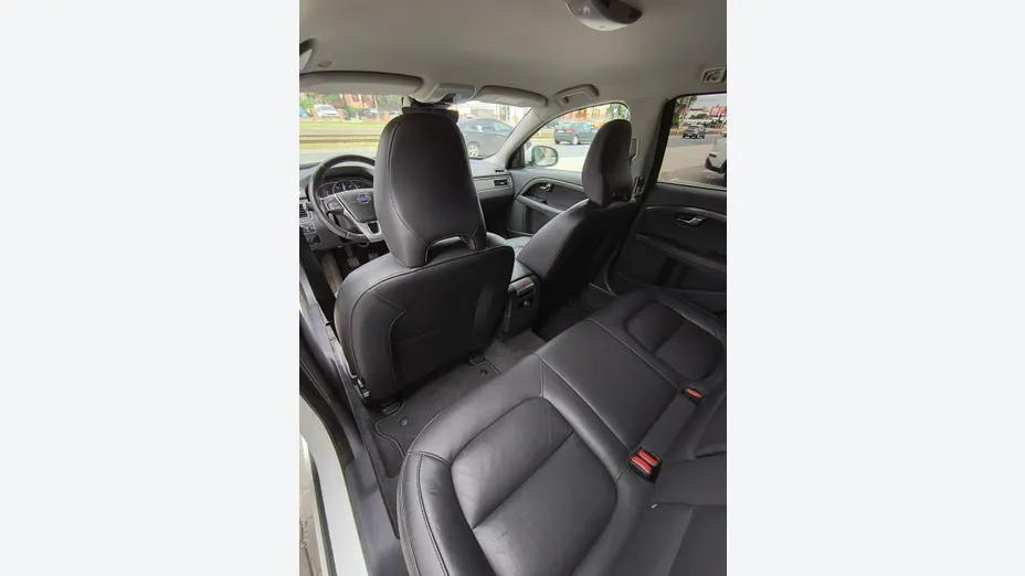 VOLVO V70 -