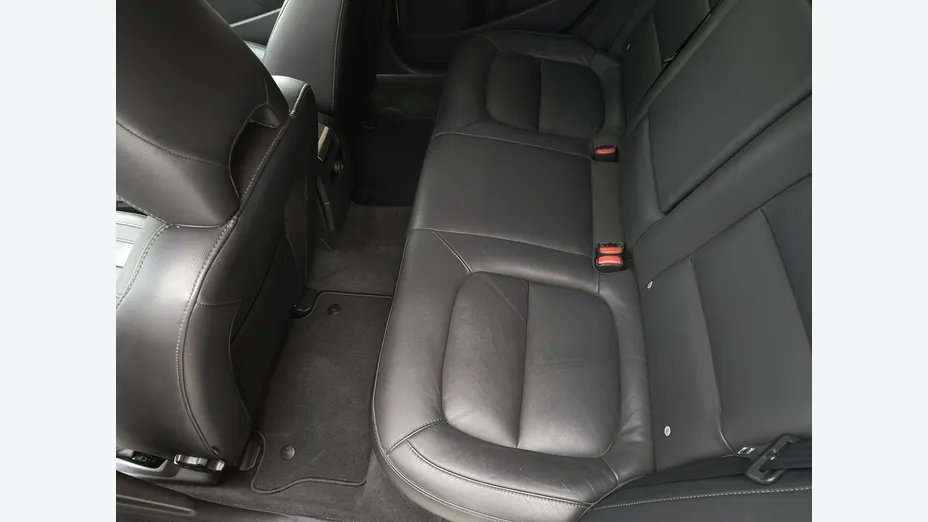 VOLVO V70 -