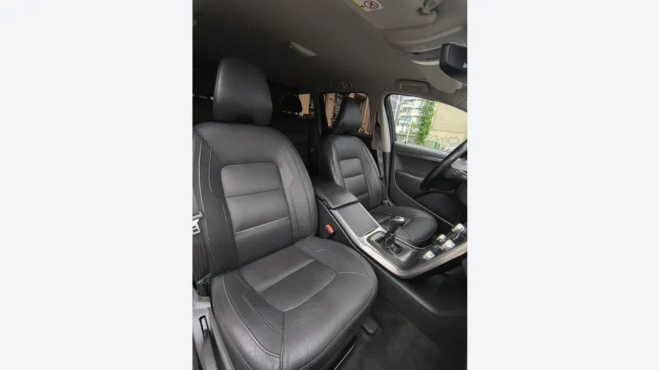 VOLVO V70 -