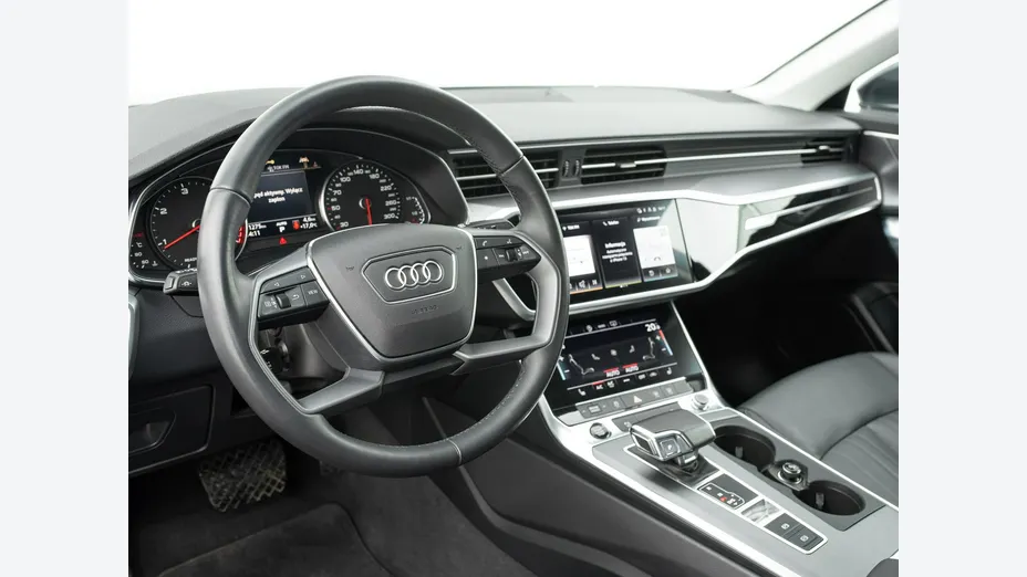 AUDI A6 -