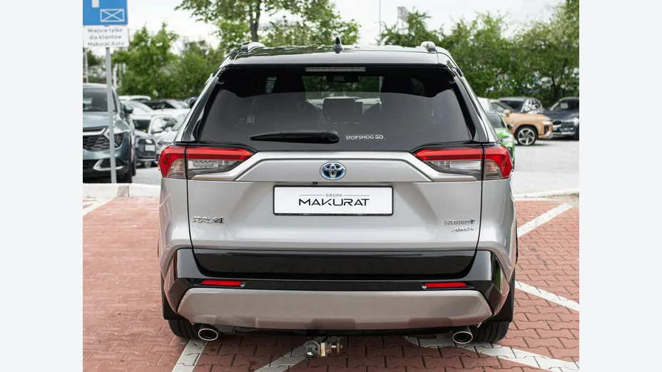 TOYOTA RAV4 -