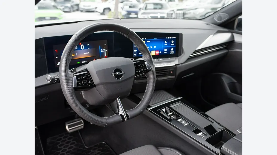 OPEL Astra -