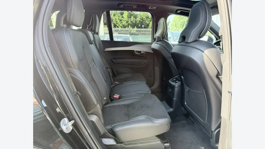 VOLVO XC90 -
