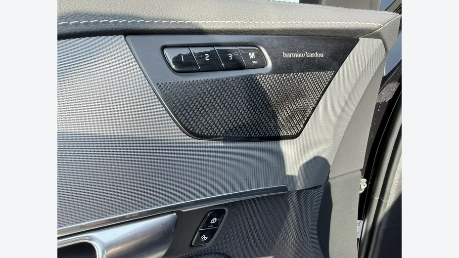 VOLVO XC90 -