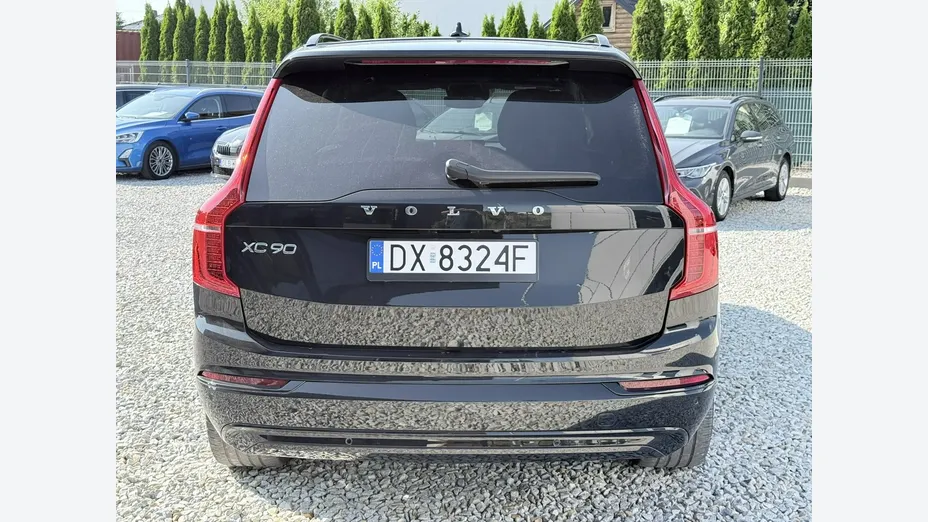 VOLVO XC90 -