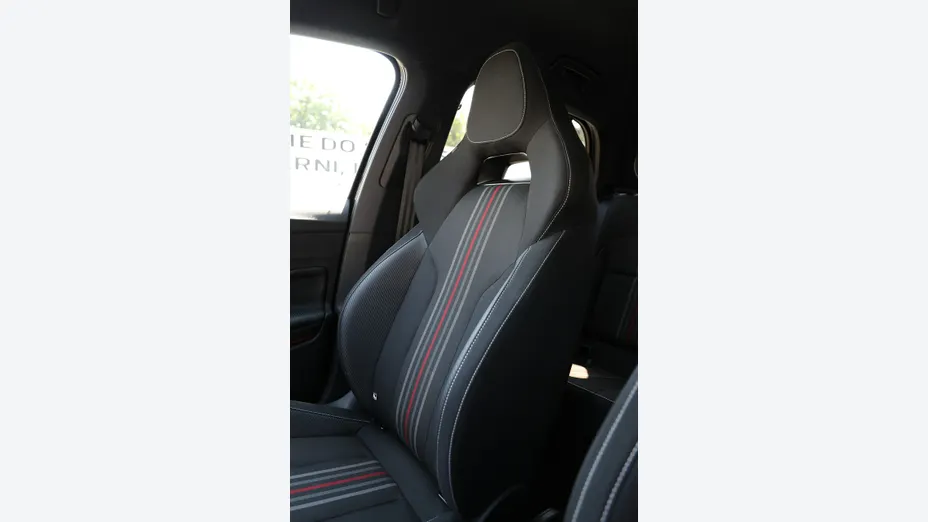 SKODA Fabia -