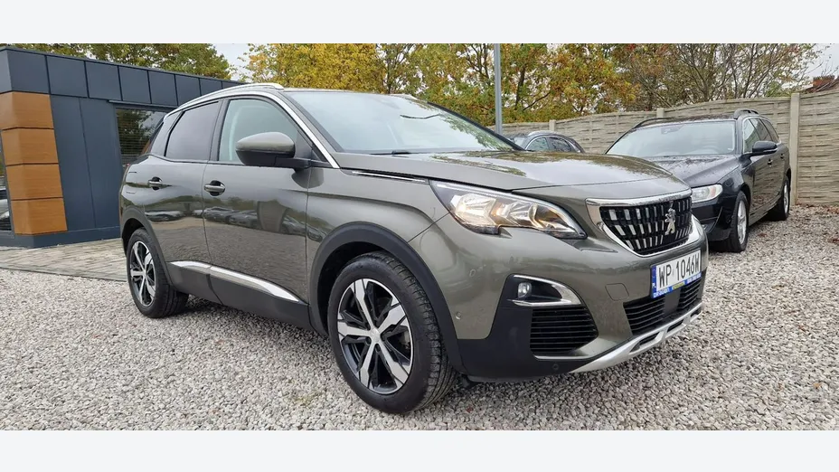 PEUGEOT 3008 -
