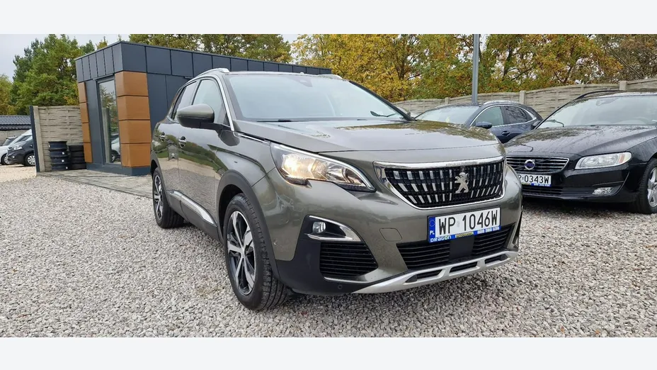 PEUGEOT 3008 -