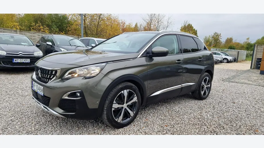 PEUGEOT 3008 -