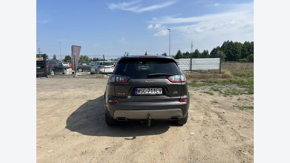 JEEP Cherokee -
