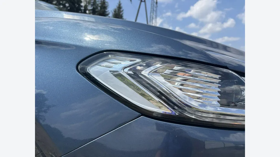 FORD Mondeo -