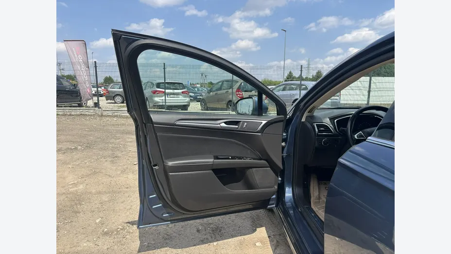FORD Mondeo -