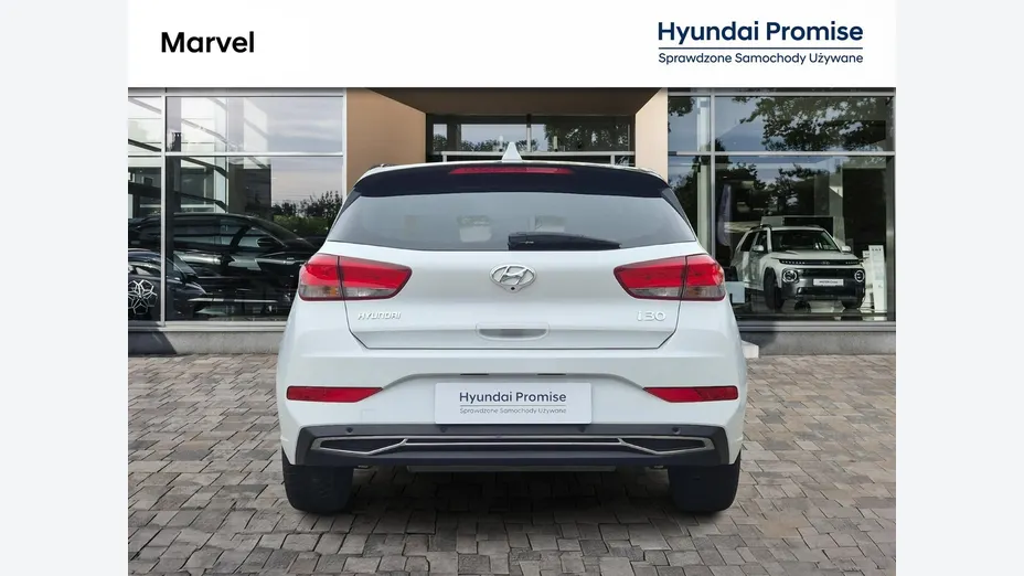 HYUNDAI i30 -
