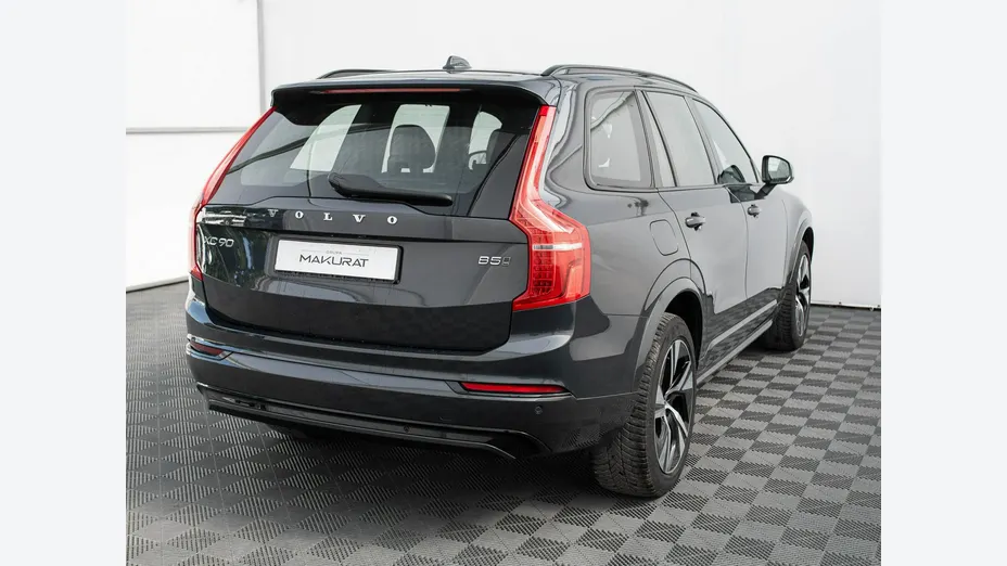 VOLVO XC90 -