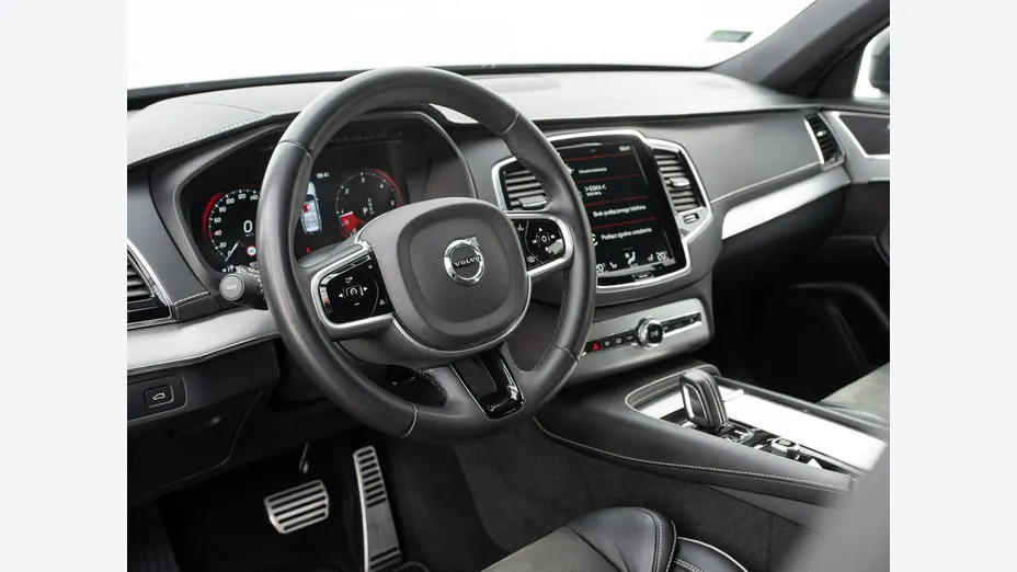 VOLVO XC90 -