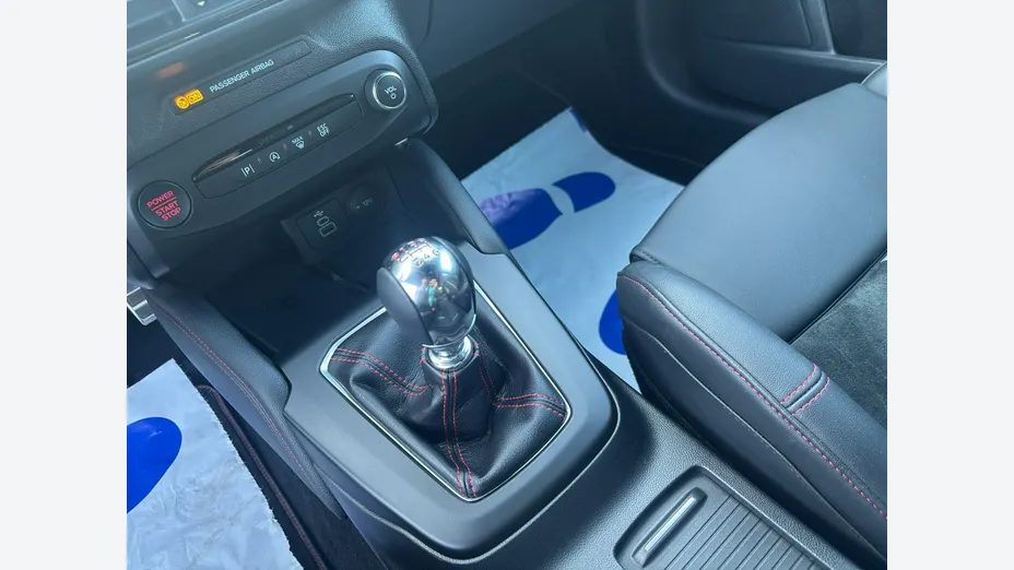FORD Focus -