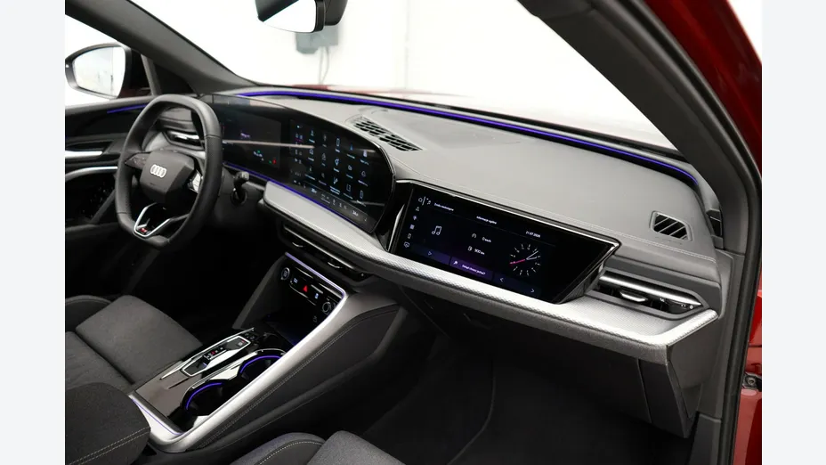 AUDI Q5 -