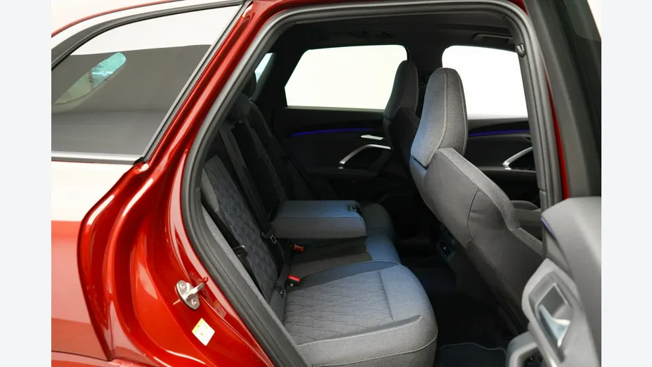 AUDI Q5 -