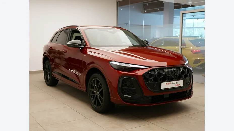 AUDI Q5 -