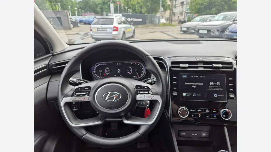 HYUNDAI Tucson -