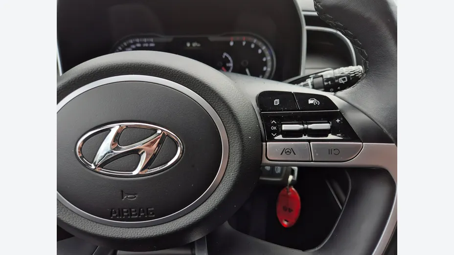 HYUNDAI Tucson -
