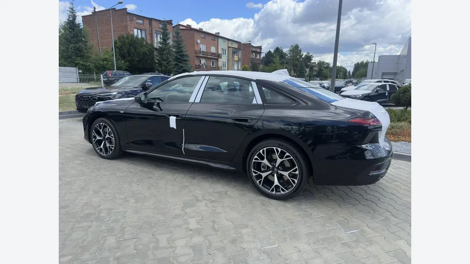 AUDI A6 -