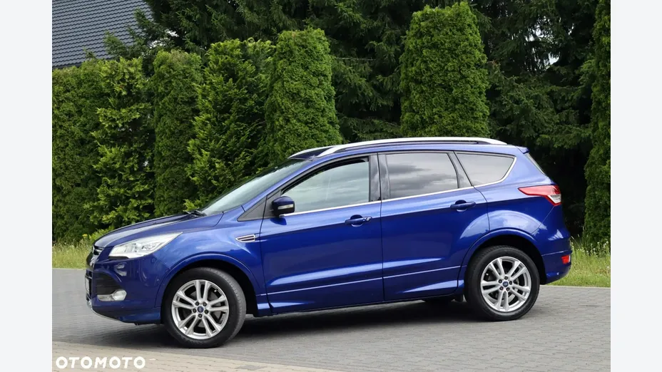 FORD Kuga -